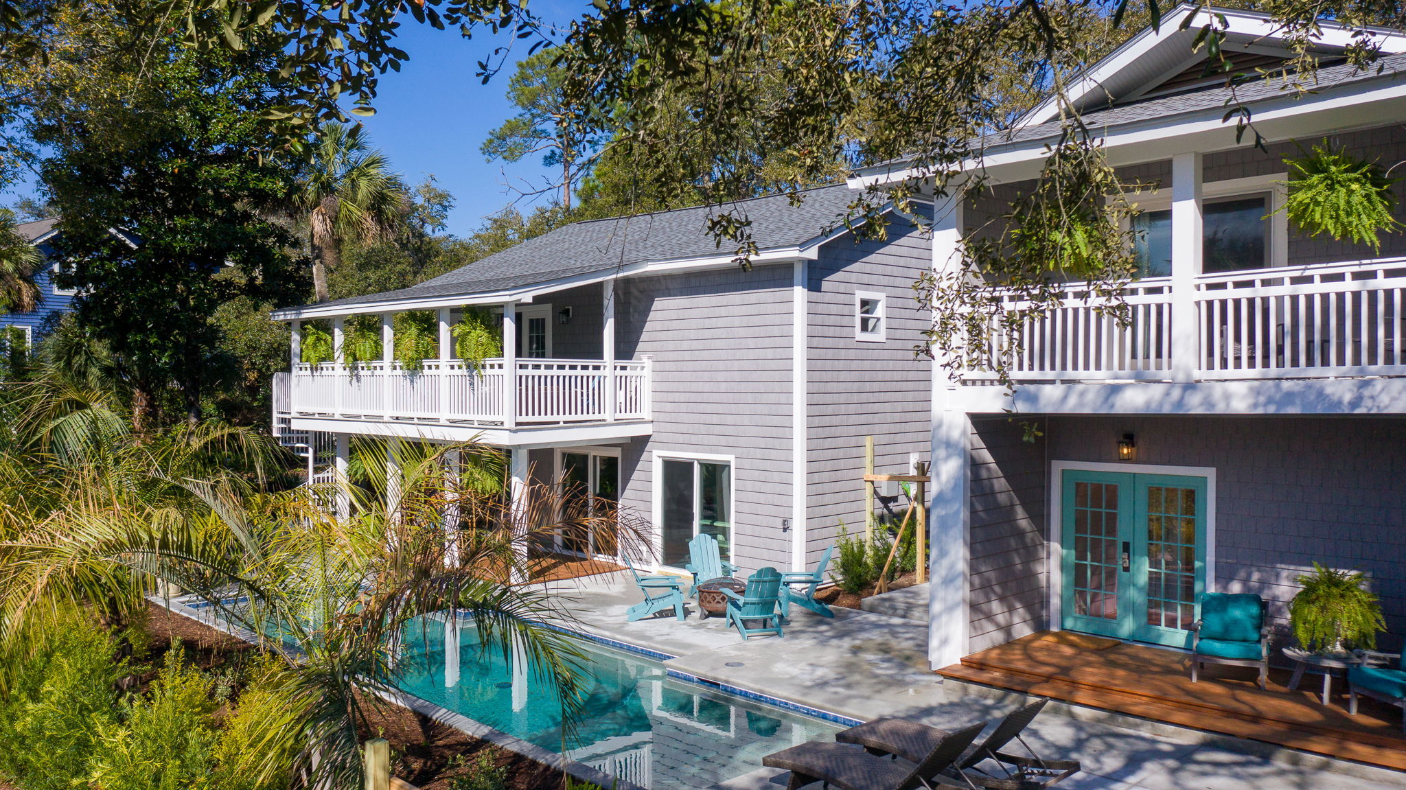 Expert tips to reduce stress and sell your home quickly in the Lowcountry with a Realtor.